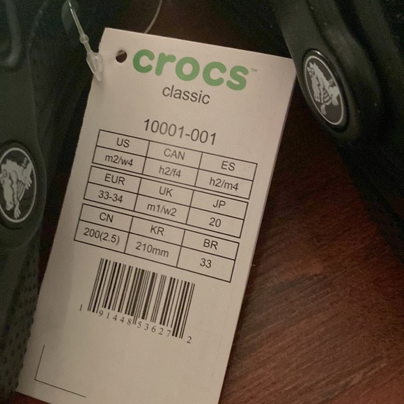 Black bran new crocs - Picture 5 of 7